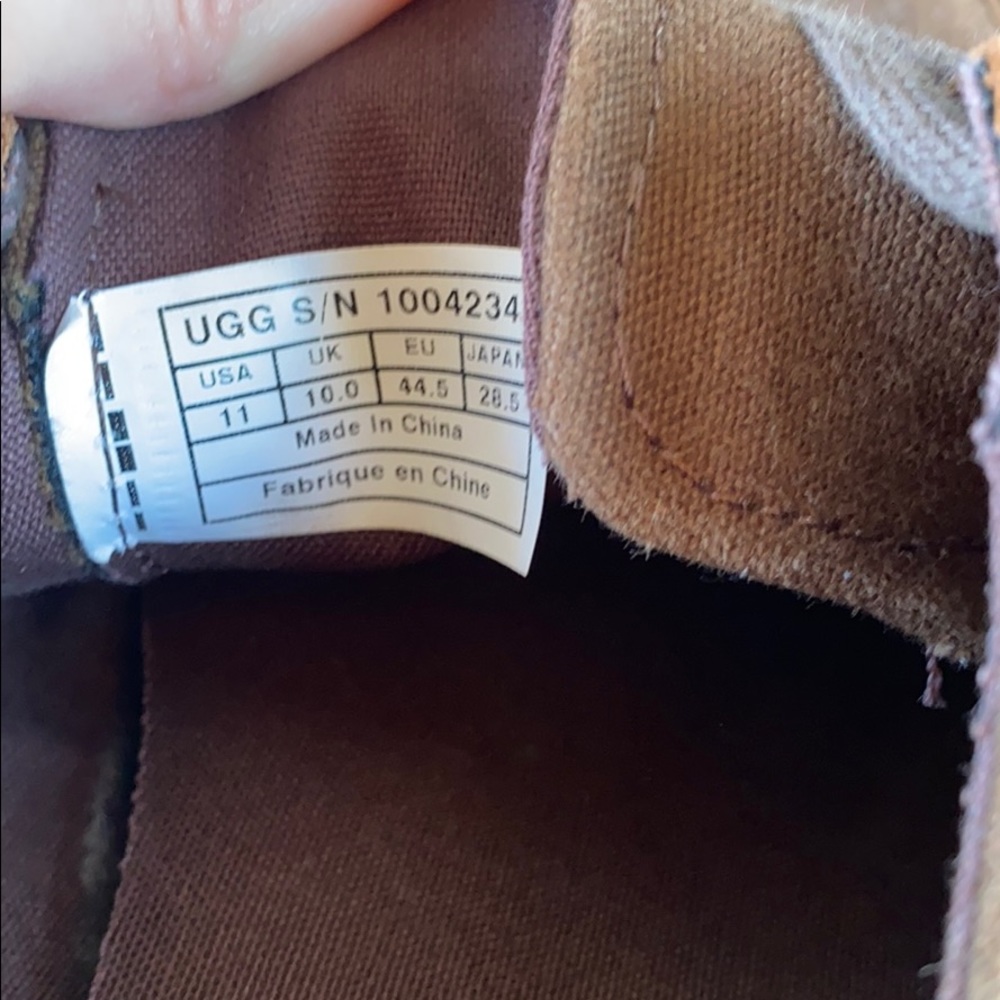 UGG Australia Bryson Grizzly lace sneaker leather - Picture 9 of 11